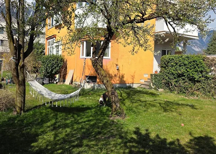 Giant Private Garden & Spacious Flat In Appartamento Innsbruck
